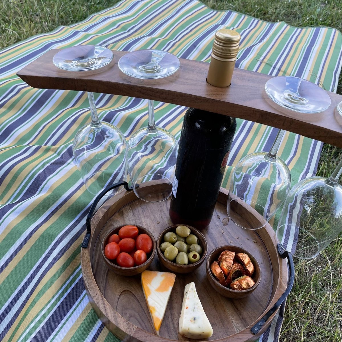 Wine Bottle Stand for 4 Glasses
