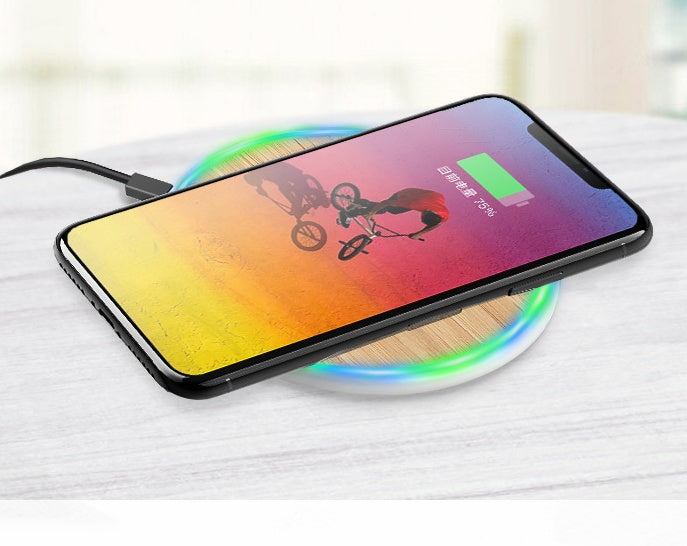 New Round Wooden Wireless Charger 15W Fast Charge Walnut Maple Wood Craft Gift Mobile Phone Wireless Fast Charger