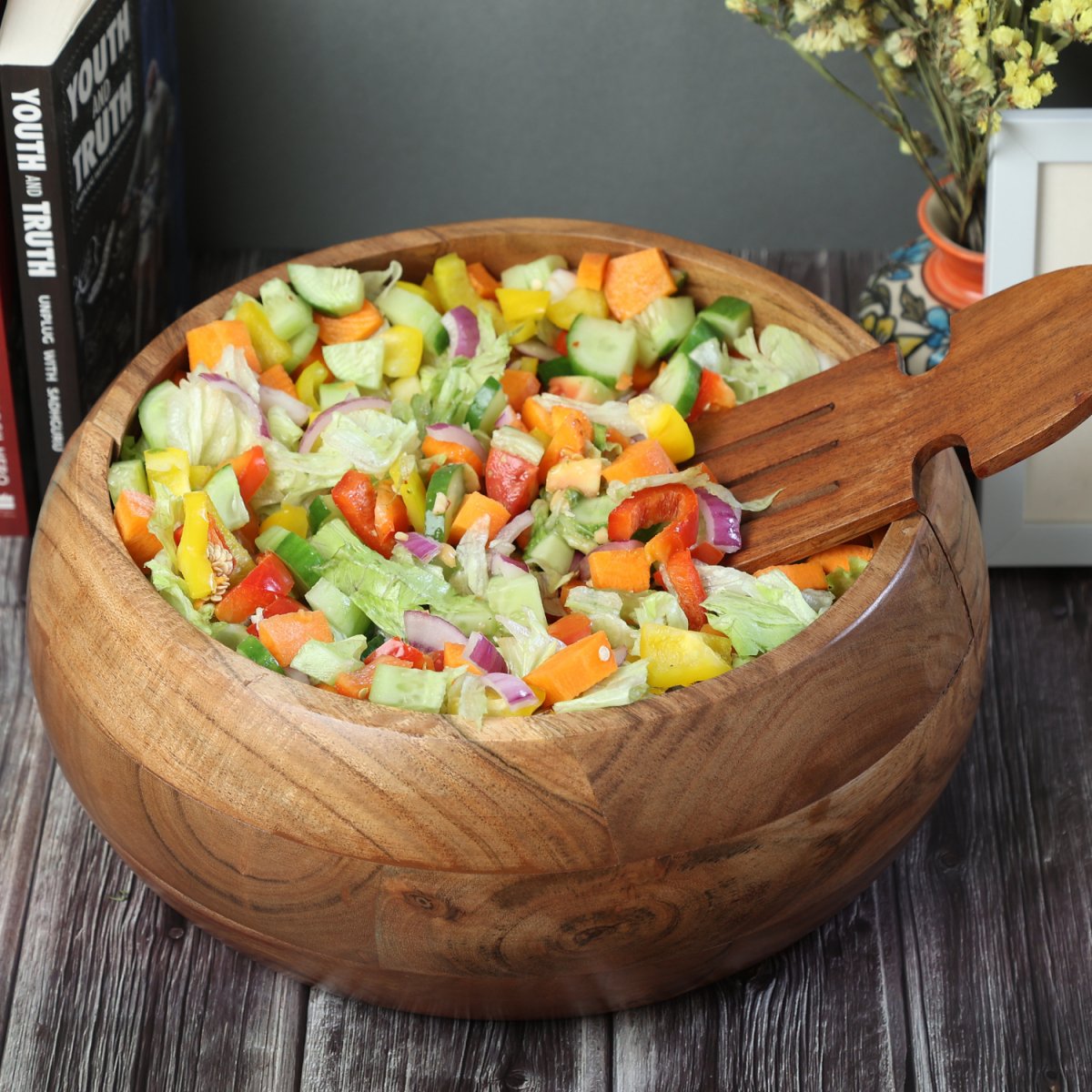 Salad Bowl (Large) With Set of 2 Servers